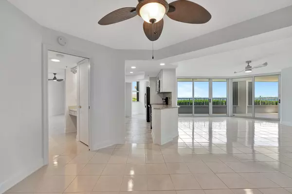 Singer Island, FL 33404,5200 N Ocean DR 101