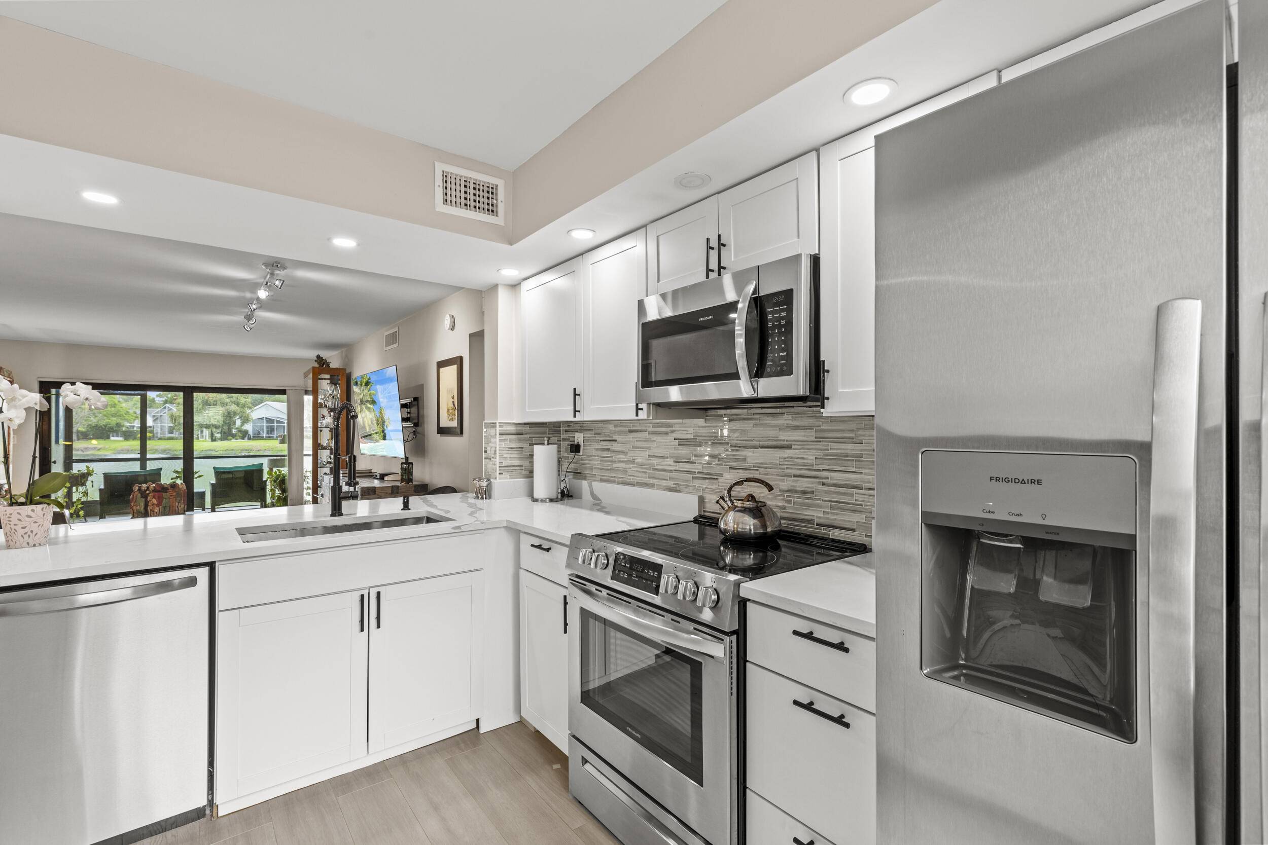 Palm Beach Gardens, FL 33418,12829 Briarlake DR 102