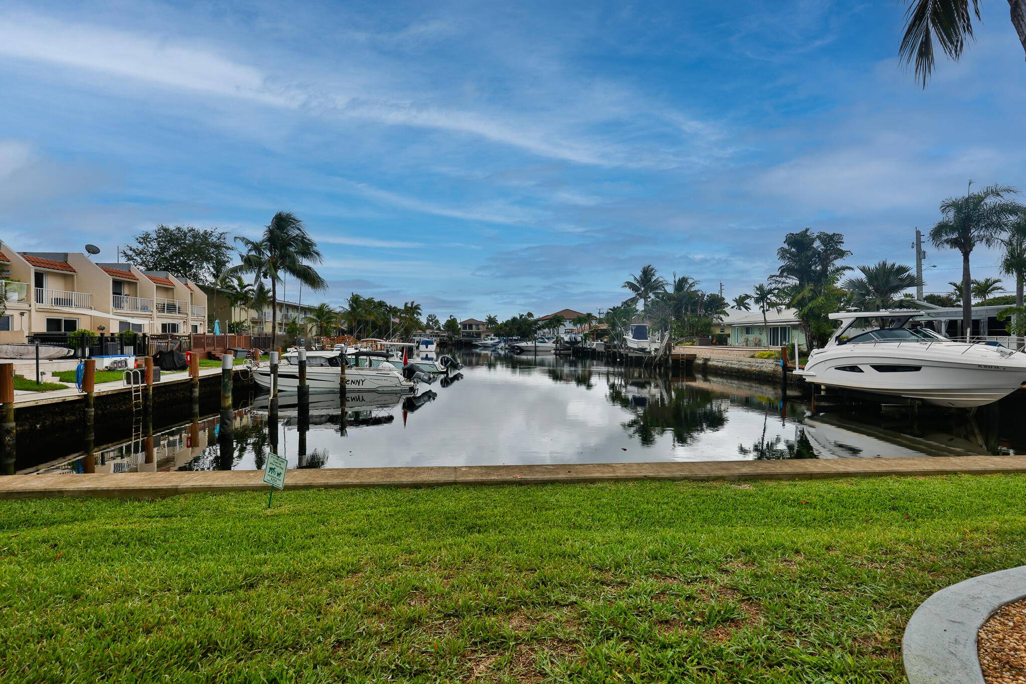 391 SE 19th AVE 7, Pompano Beach, FL 33060