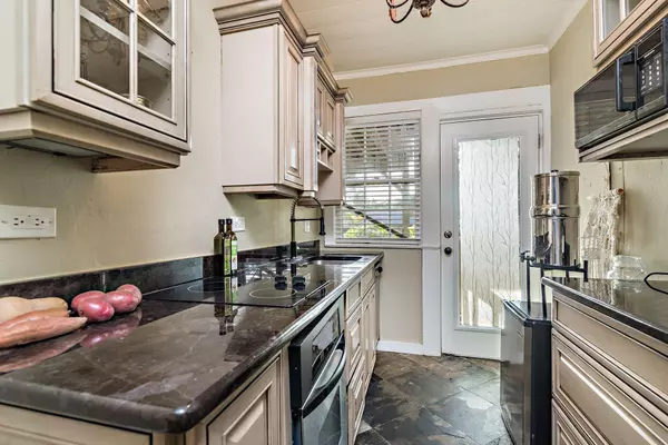 West Palm Beach, FL 33401,1403 Georgia AVE