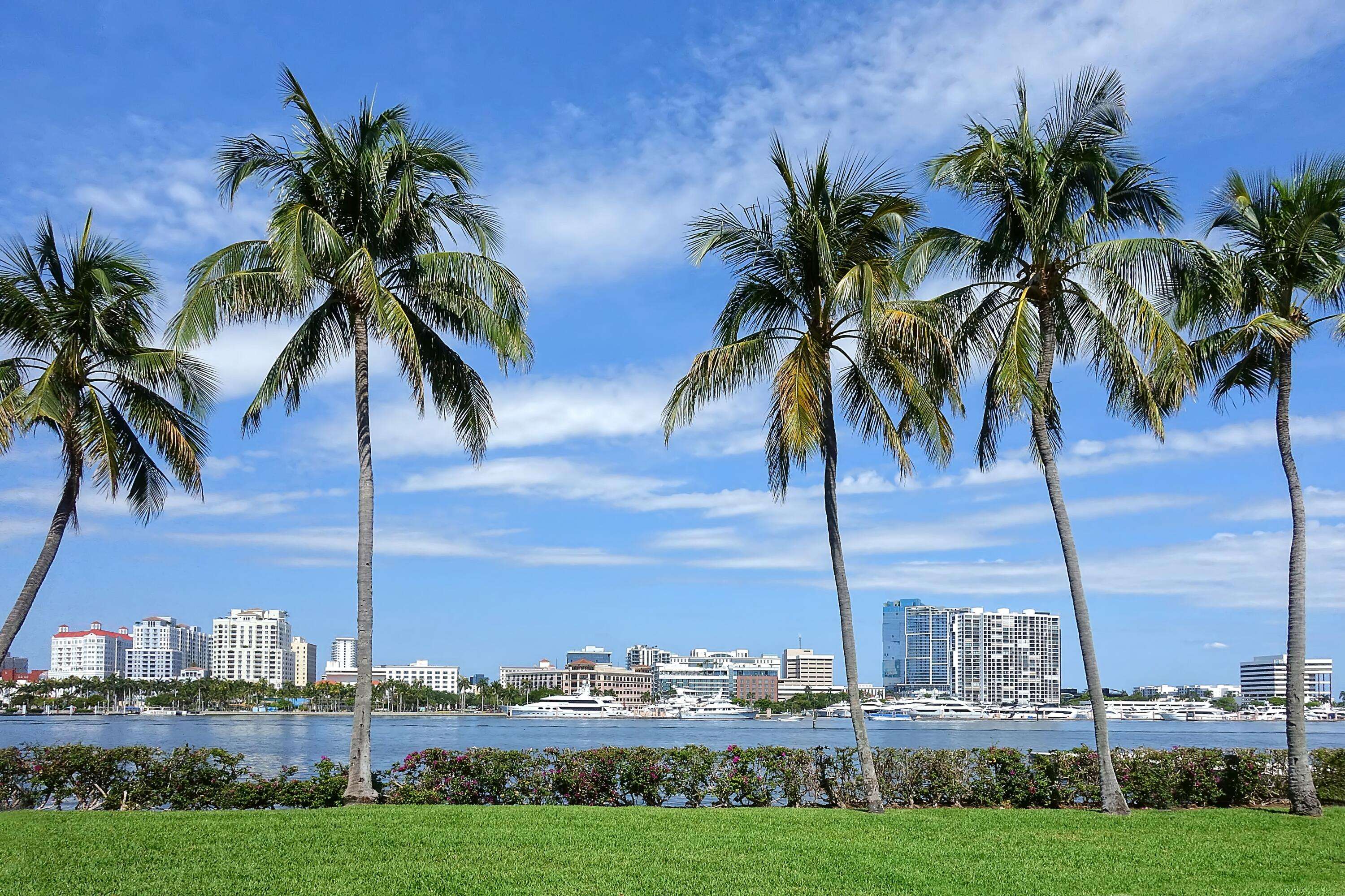 West Palm Beach, FL 33407,716 21st ST