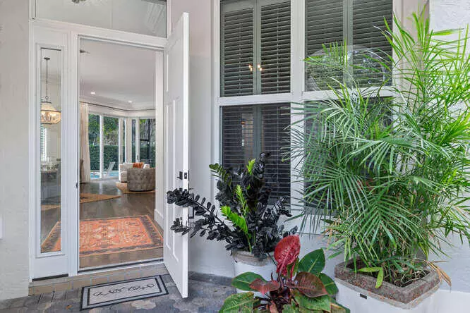 2707 Players CT, Wellington, FL 33414