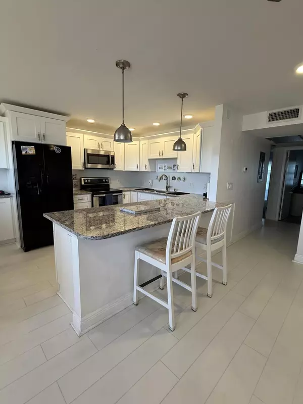 Boca Raton, FL 33434,4057 Wolverton C
