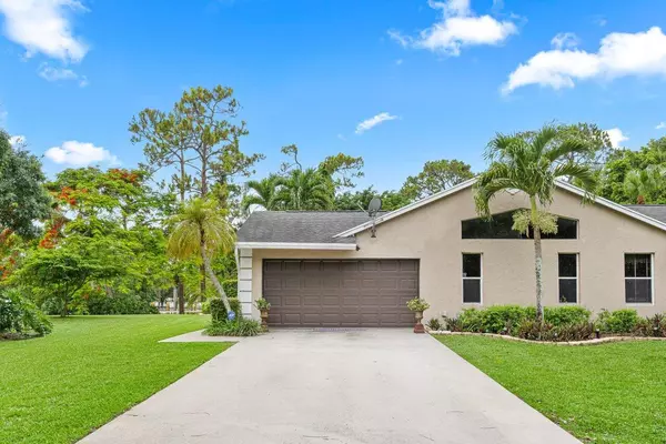 Loxahatchee, FL 33470,16243 E Calder DR