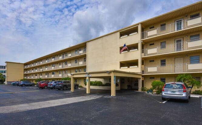 2615 NE 3rd CT 217, Boynton Beach, FL 33435