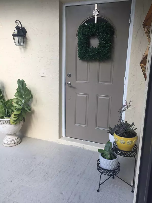 2816 Kirk RD, Lake Worth, FL 33461