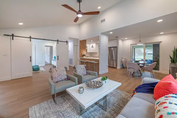 18085 S 102nd WAY, Boca Raton, FL 33498