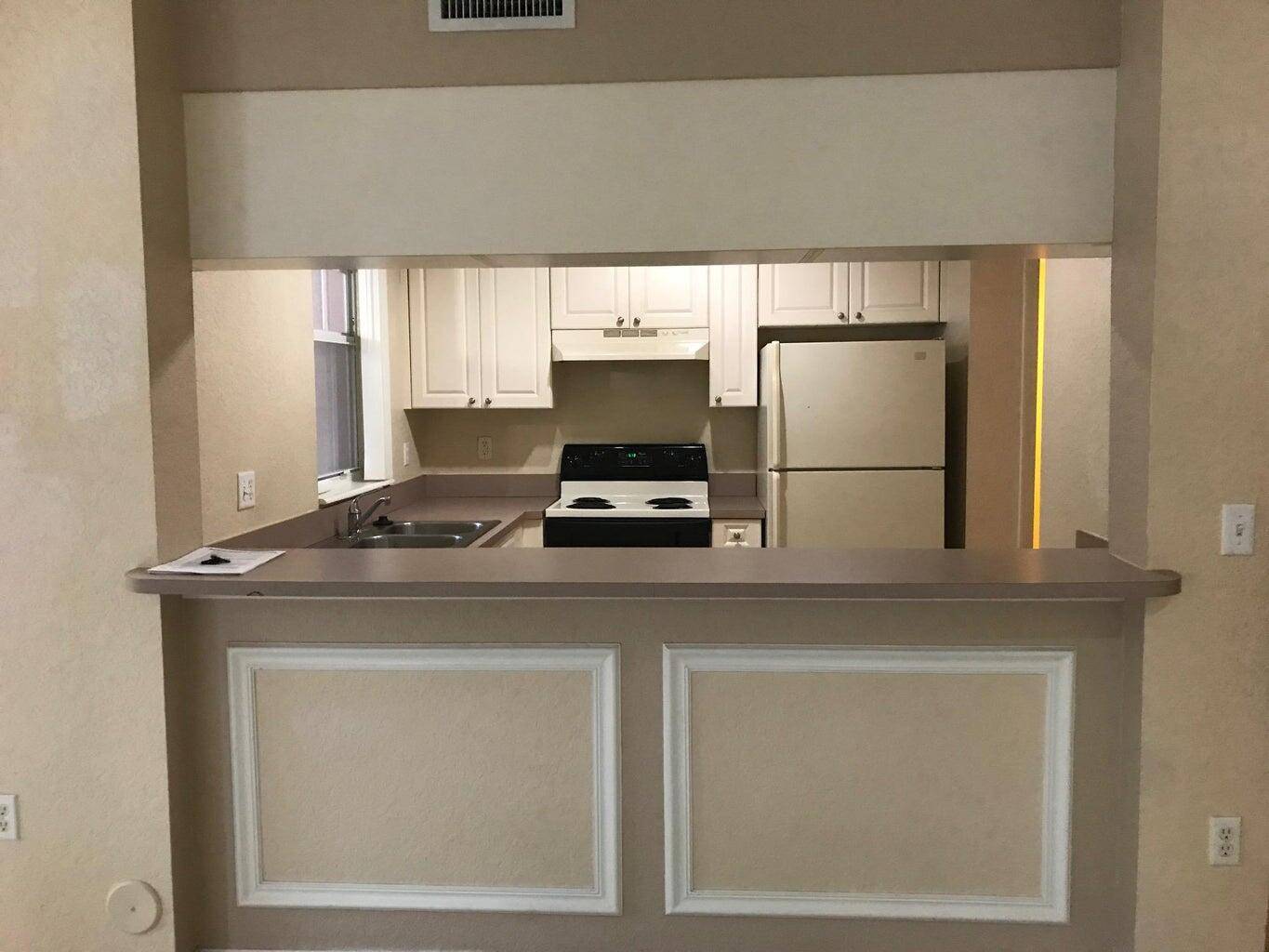 6678 W Sample RD 6678, Coral Springs, FL 33067