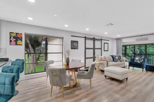 Boca Raton, FL 33433,21695 Tall Palm CIR 4b