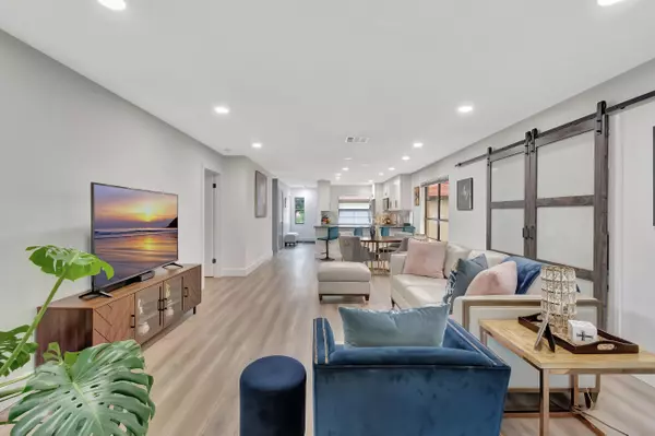 Boca Raton, FL 33433,21695 Tall Palm CIR 4b