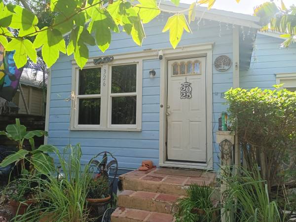 326 S J ST, Lake Worth Beach, FL 33460