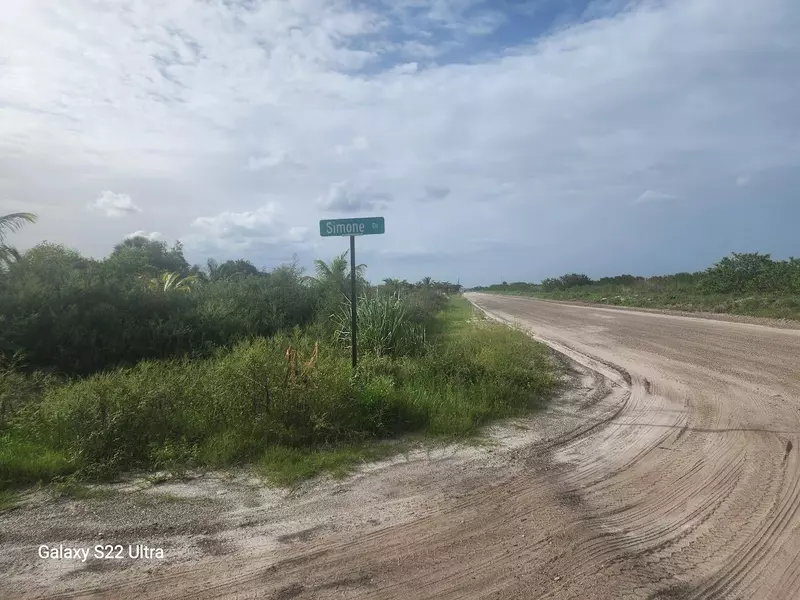 6746 Dennis ST, Loxahatchee, FL 33470
