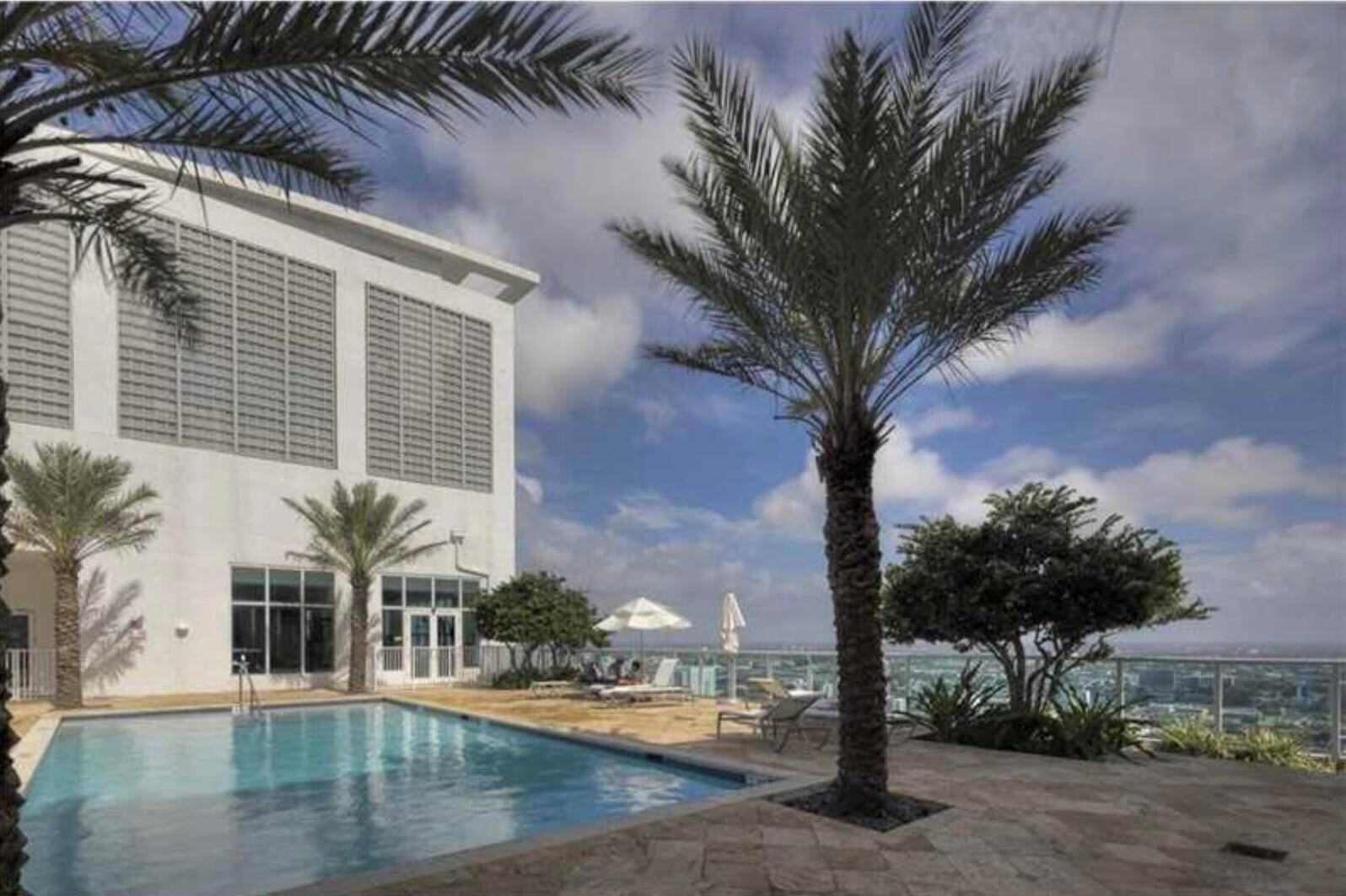 133 NE 2nd AVE 3303, Miami, FL 33132