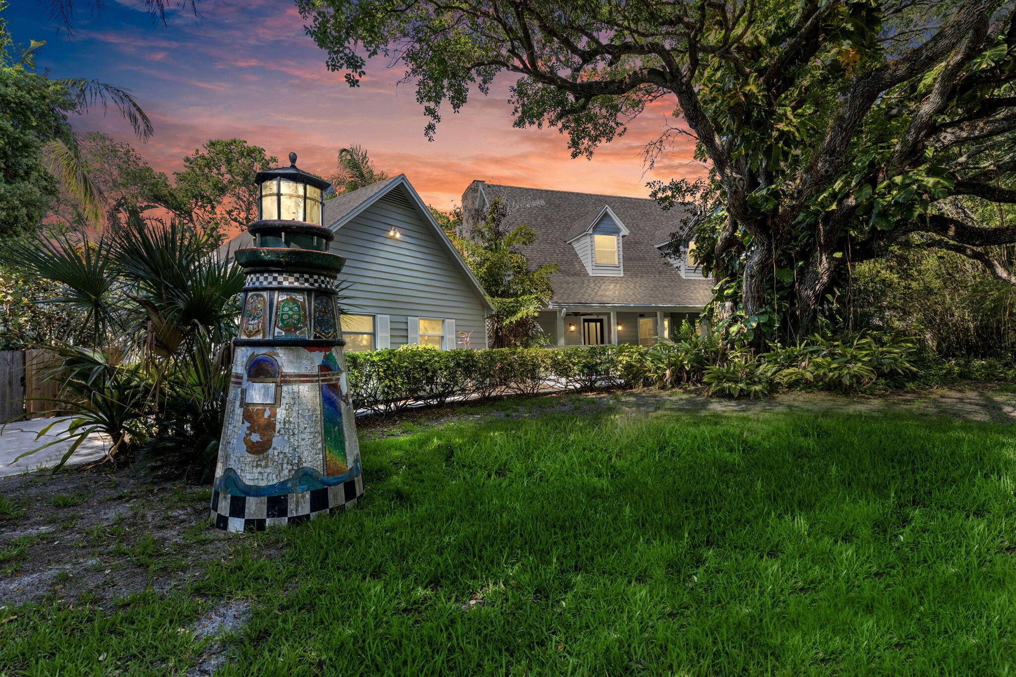 2070 Spring PL, Vero Beach, FL 32963