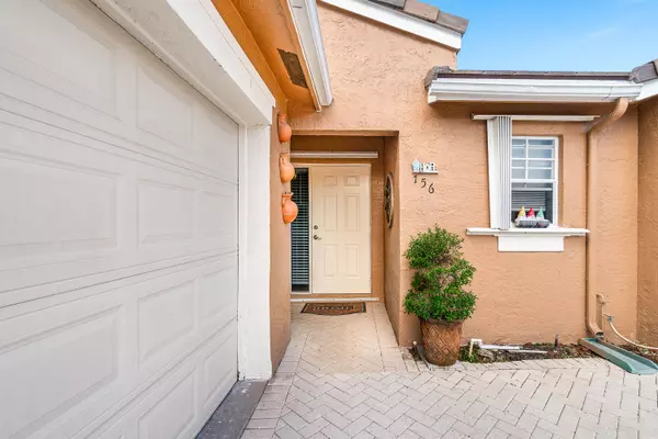 Greenacres, FL 33413,156 Caribe CT