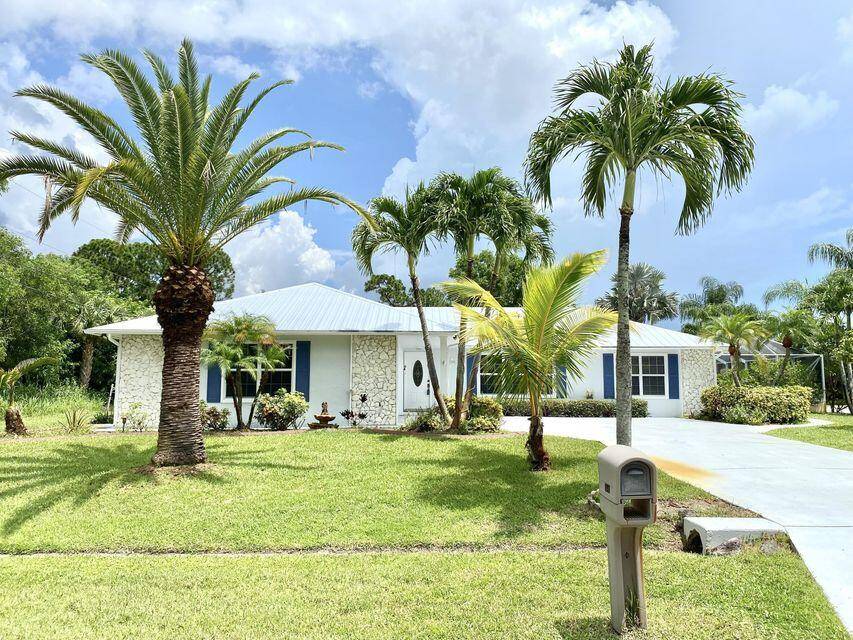 2309 SE Luau AVE, Port Saint Lucie, FL 34952