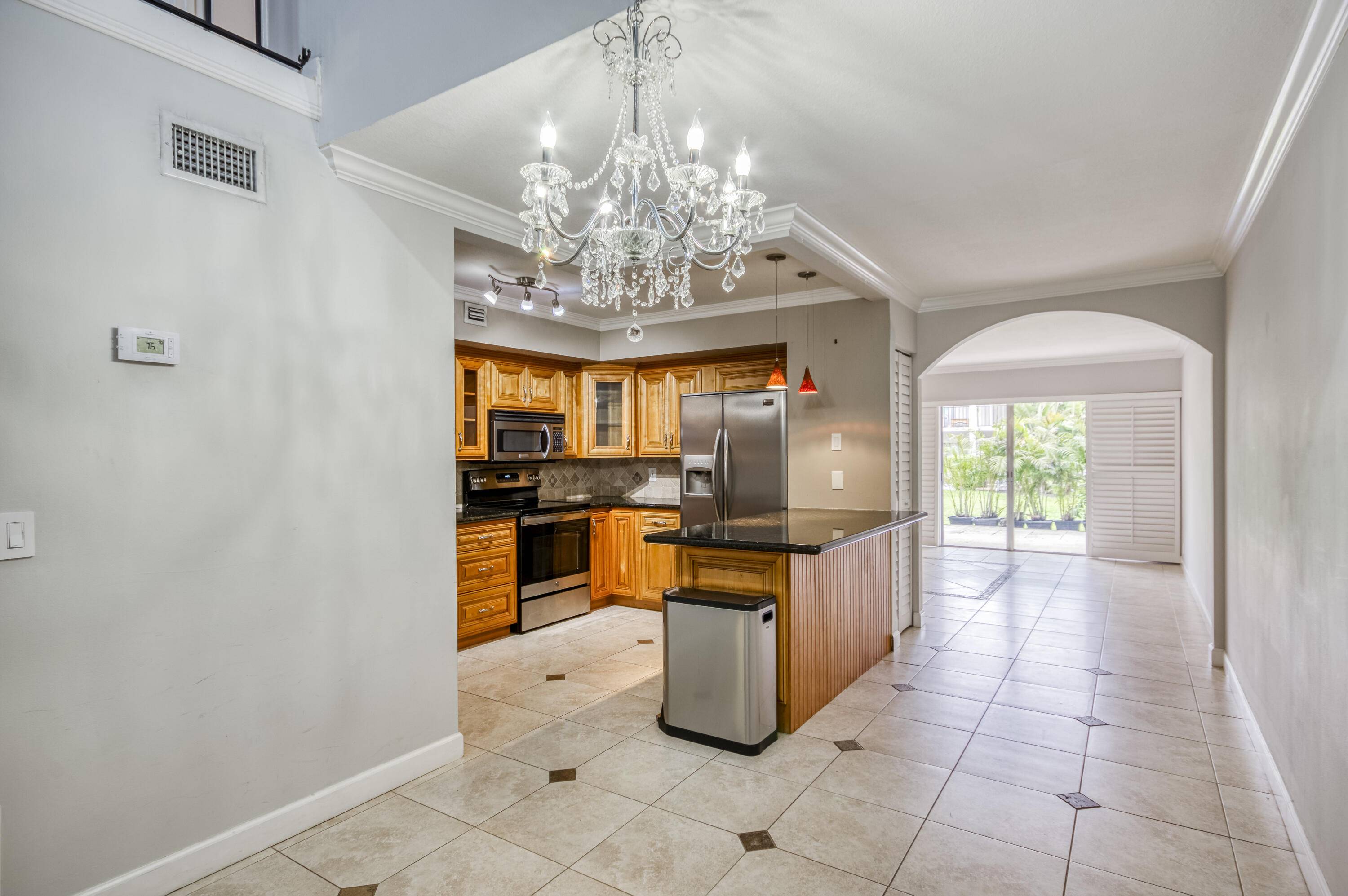 North Palm Beach, FL 33408,382 Golfview RD C