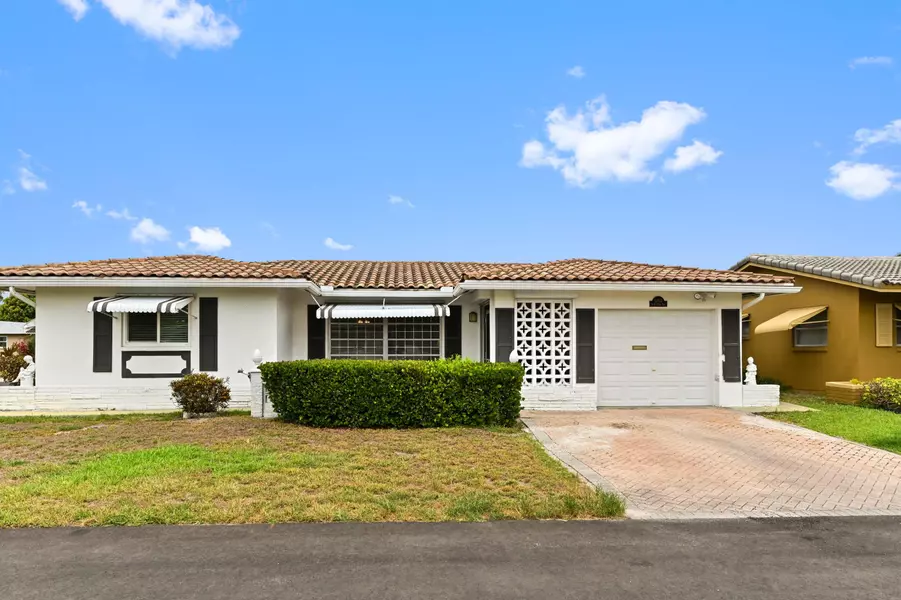 5707 NW 65th WAY, Tamarac, FL 33321