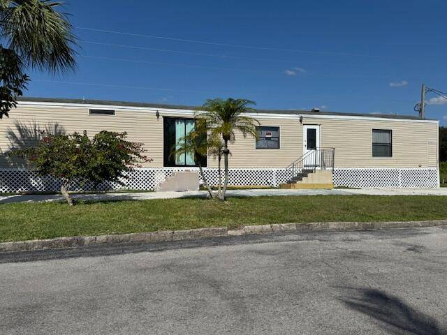 2023 St Lucie BLVD 196, Fort Pierce, FL 34946