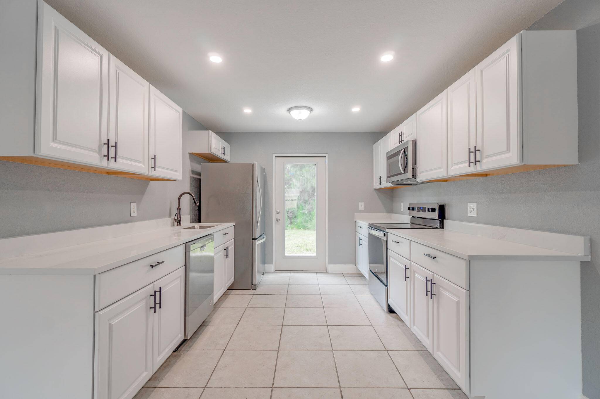 3761 SE Dixie Ross ST 1, Stuart, FL 34997