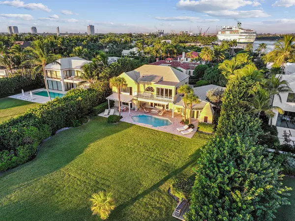 Palm Beach, FL 33480,143 E Inlet DR