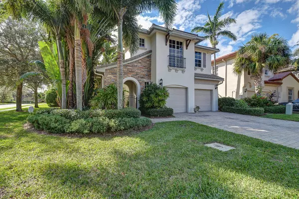 Palm Beach Gardens, FL 33410,1903 Flower DR
