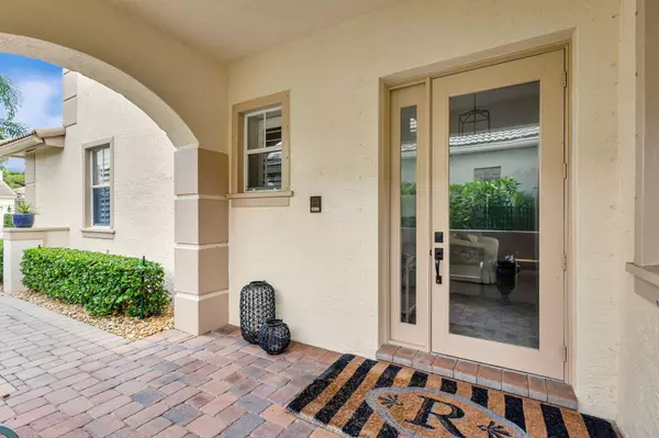 Palm Beach Gardens, FL 33418,202 Isle Verde WAY