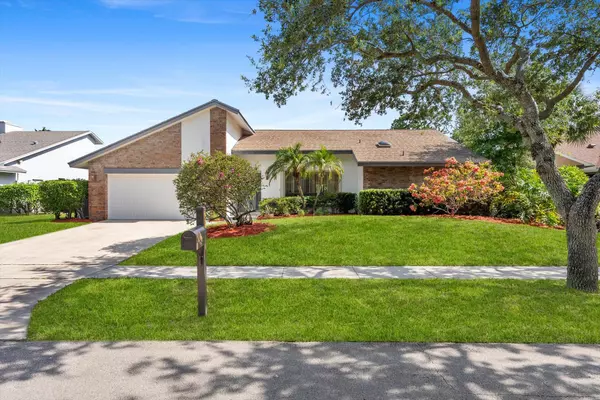 3099 NW 28th TER, Boca Raton, FL 33434