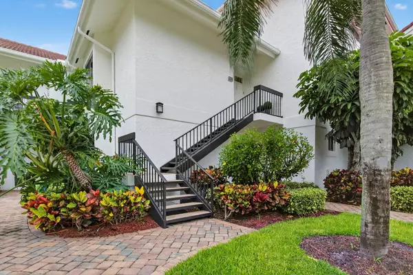 Boca Raton, FL 33434,19233 Sabal Lake DR 5114