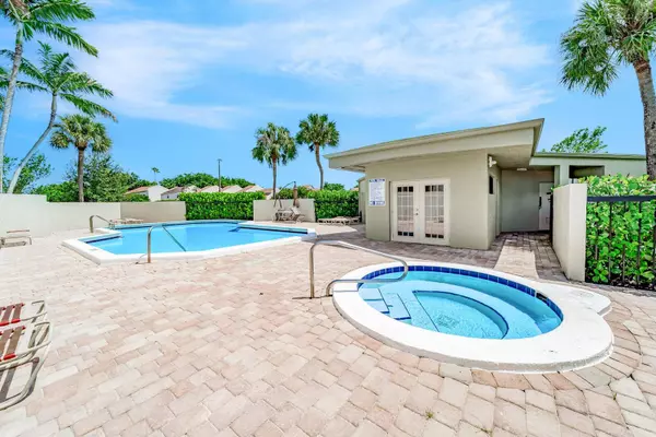 Boca Raton, FL 33433,6372 La Costa DR 306