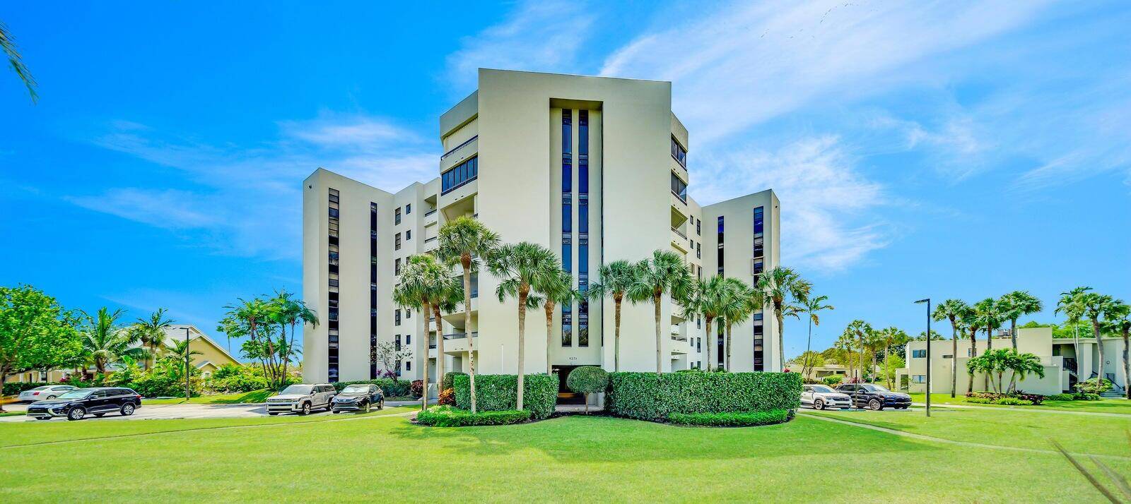 6372 La Costa DR 306, Boca Raton, FL 33433