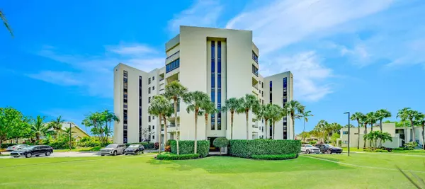 Boca Raton, FL 33433,6372 La Costa DR 306