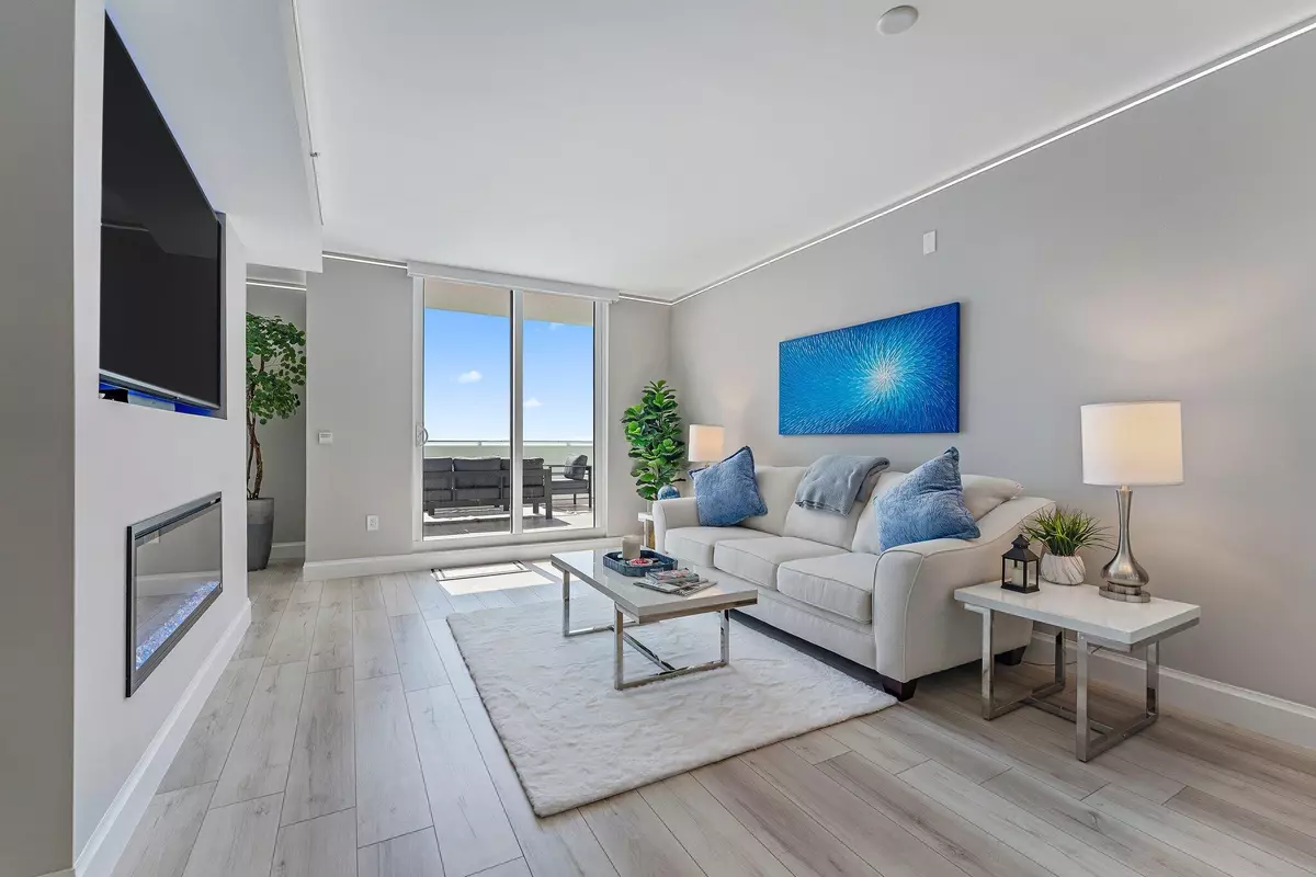 West Palm Beach, FL 33401,255 Evernia 1115 ST 1115