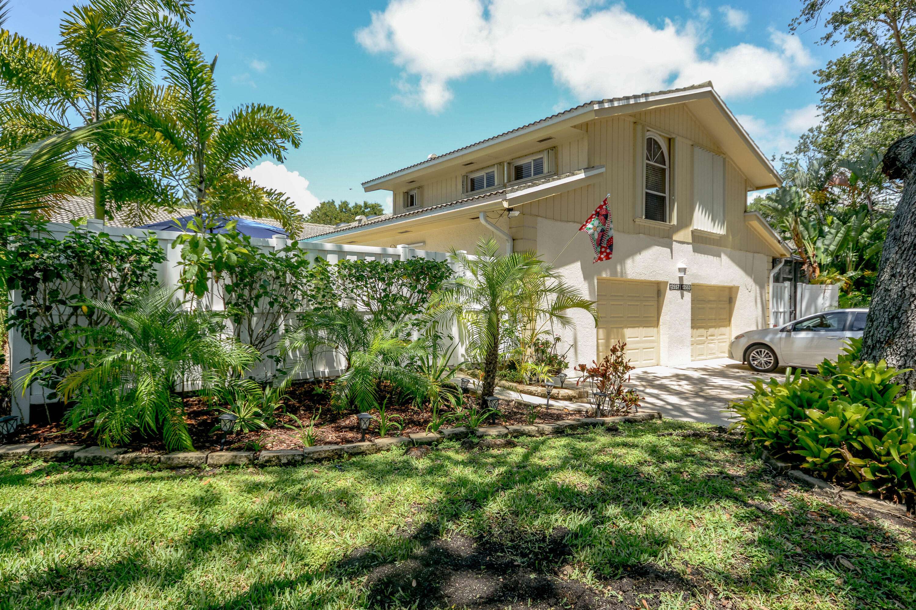 12557 Woodmill DR, Palm Beach Gardens, FL 33418