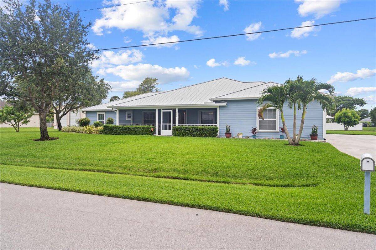 Port Saint Lucie, FL 34953,1976 SW Aaron LN