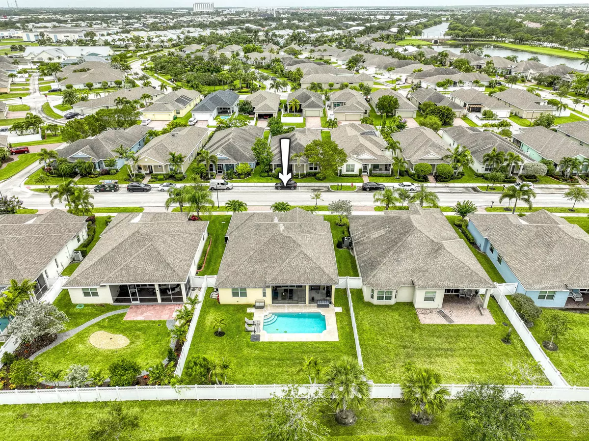 Port Saint Lucie, FL 34987,10295 SW Waterway LN