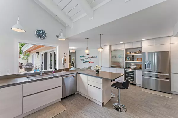 Jupiter, FL 33477,108 E Tarpon LN