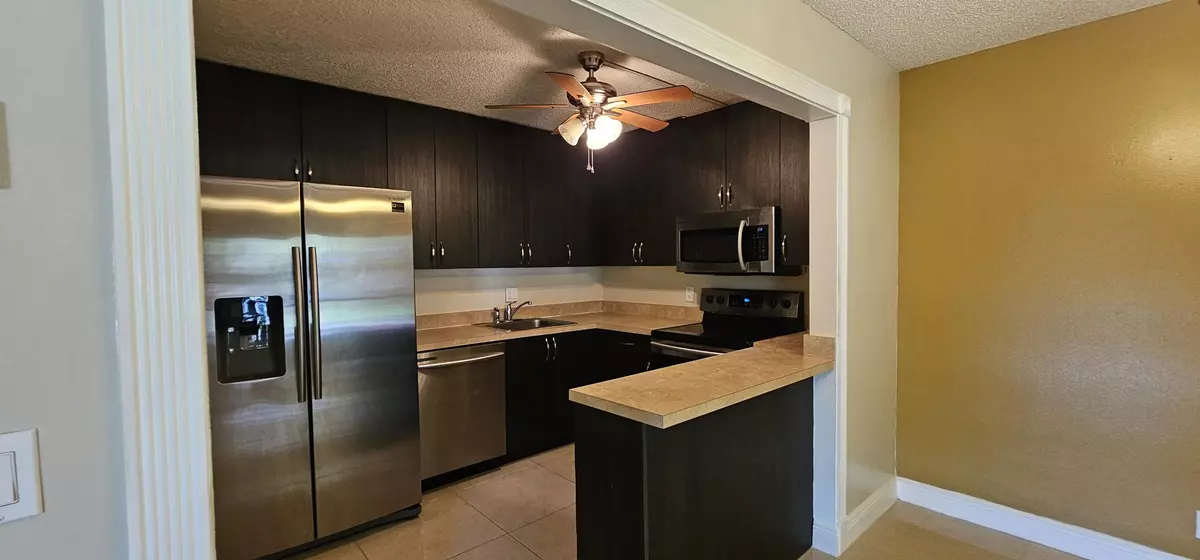 West Palm Beach, FL 33417,4689 Sable Pine CIR C2