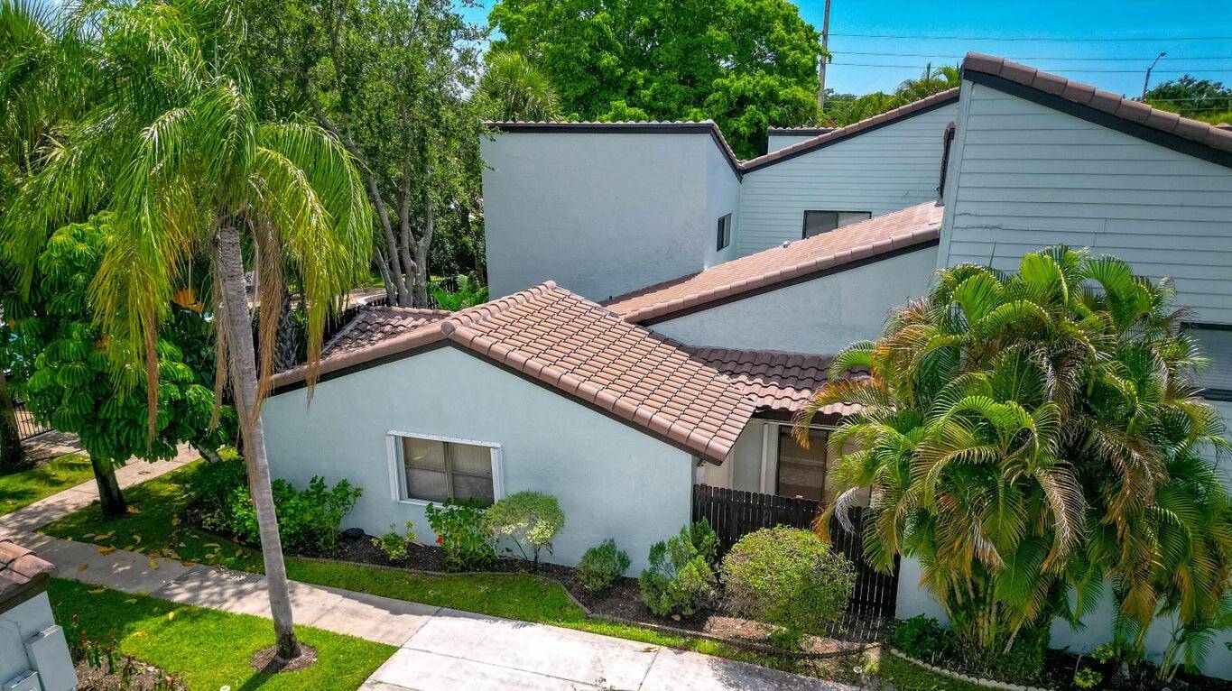 22362 Pineapple Walk DR, Boca Raton, FL 33433