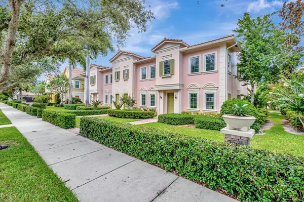 Jupiter, FL 33458,595 Dakota Drive DR