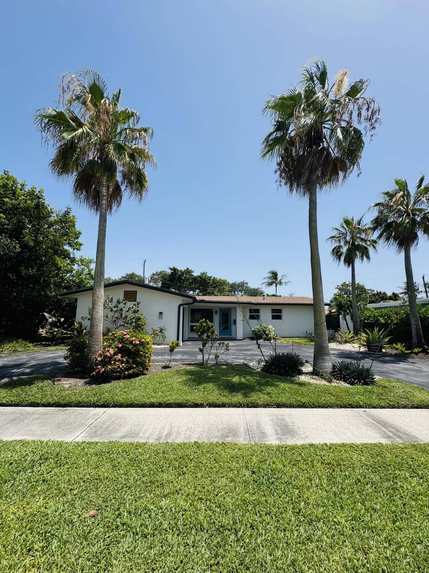 Fort Lauderdale, FL 33308,2171 NE 62nd CT