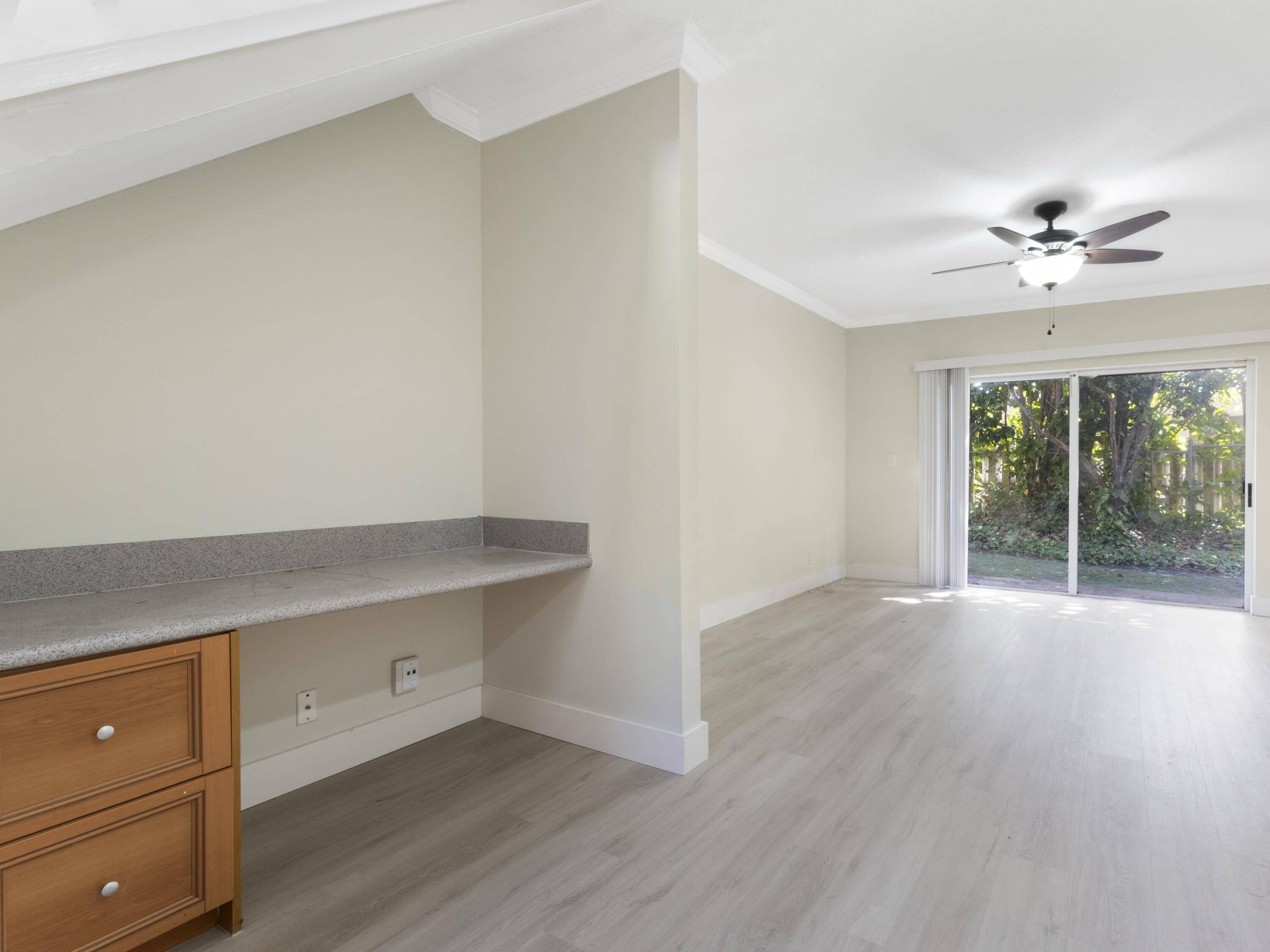 Palm Springs, FL 33461,316 Talia CIR