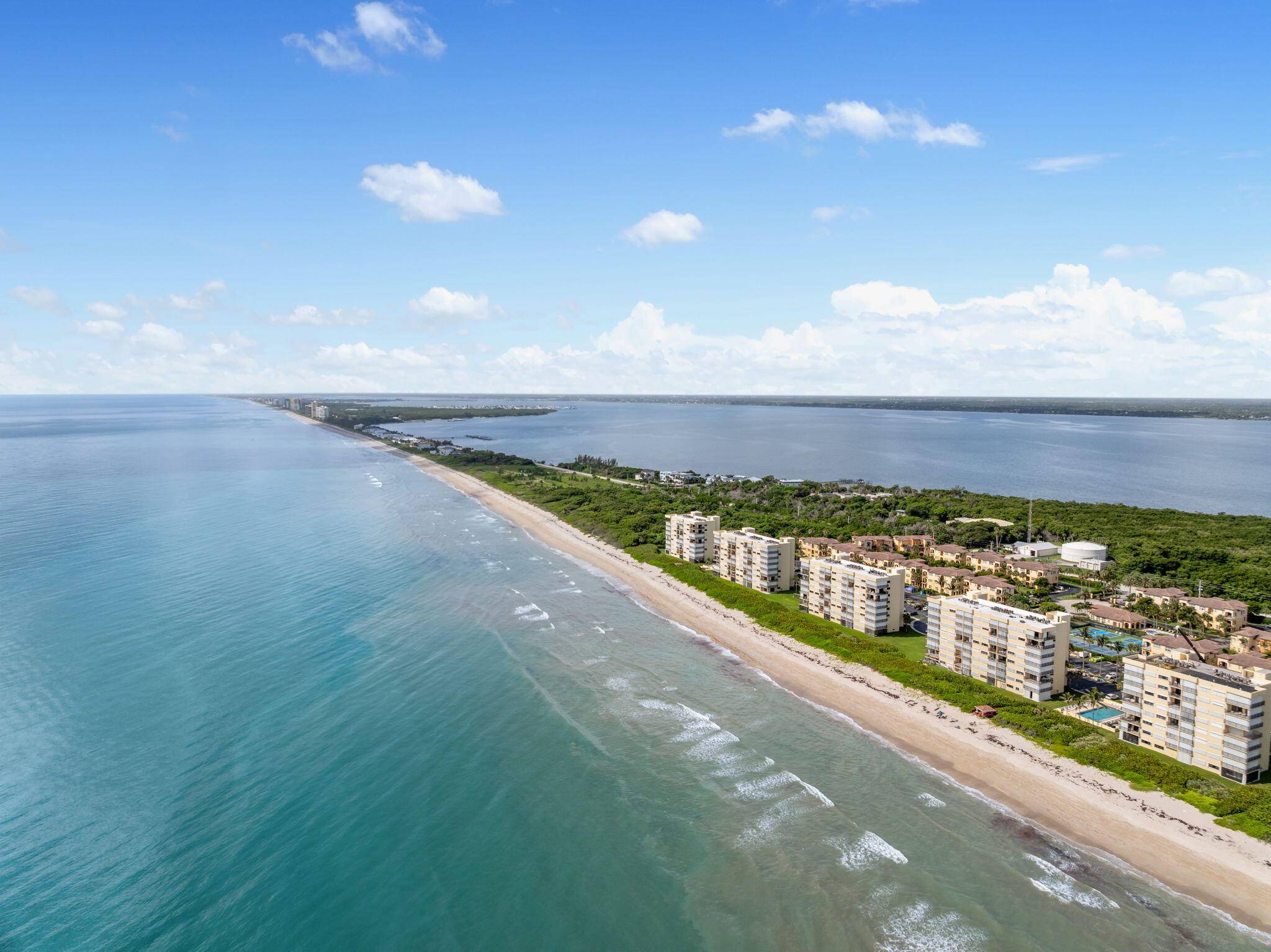 Jensen Beach, FL 34957,7420 S Ocean Drive 314