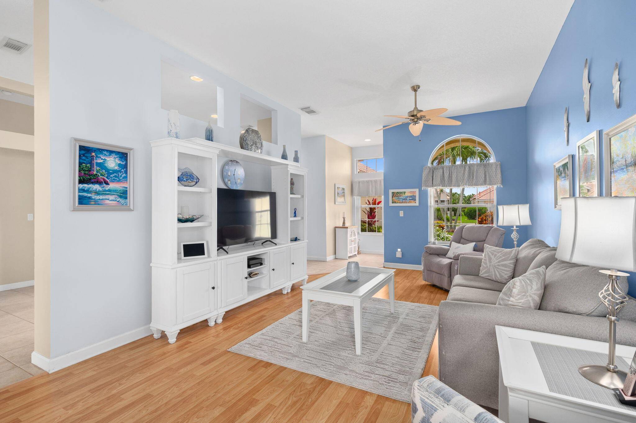 Port Saint Lucie, FL 34986,734 SW Aruba Bay