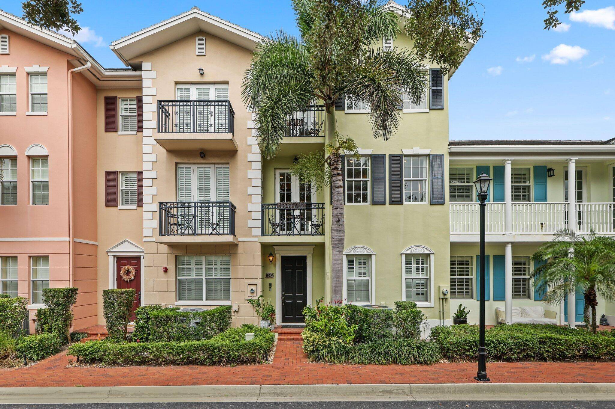1032 E Heritage Club CIR, Delray Beach, FL 33483