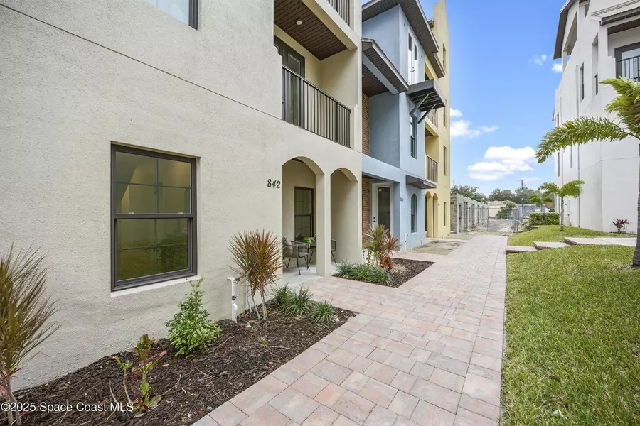 842 Florida AVE 6, Cocoa, FL 32922