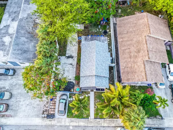 Lake Worth Beach, FL 33460,1738 Sunset AVE
