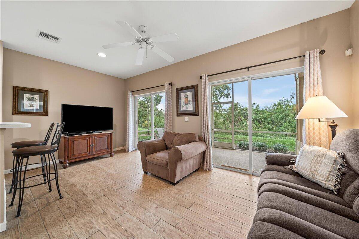 Port Saint Lucie, FL 34986,8264 Mulligan CIR 2612