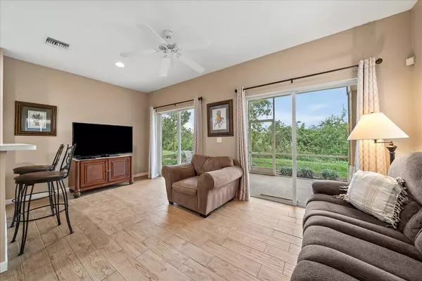 Port Saint Lucie, FL 34986,8264 Mulligan CIR 2612