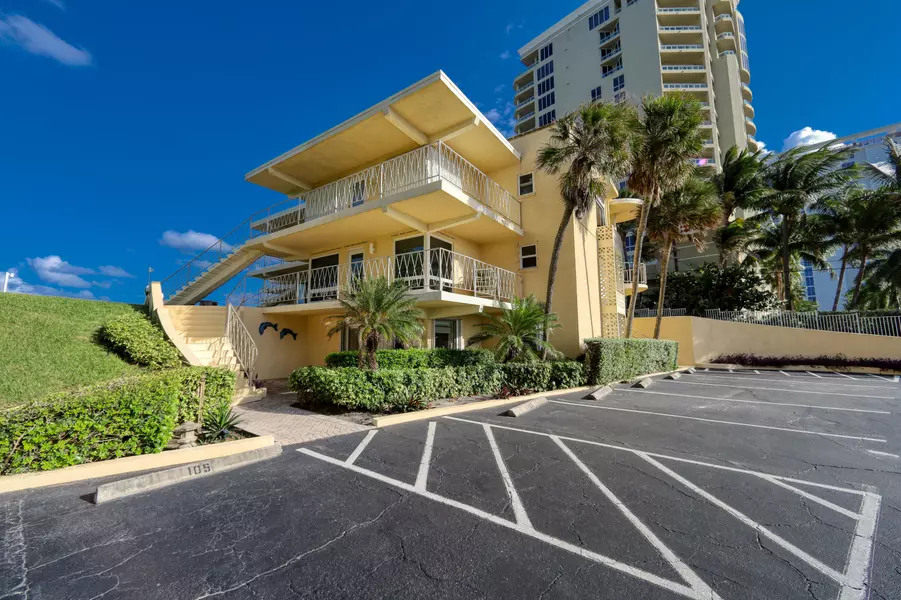 5060 N Ocean A DR A, Riviera Beach, FL 33404